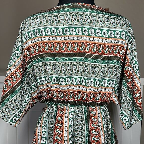 Umgee V-Neck Short Kimono Sleeve Tunic Top Fringe Paisley Aztec Embroidery Sz S - Picture 4 of 13